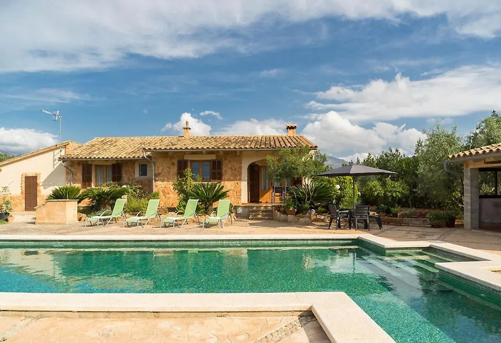 Finca Son Garreta Campanet Spain